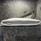 🩶 Сив Несесер 🌪️